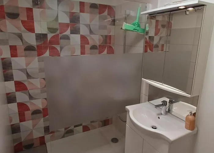 Cosy Confort Centre. *